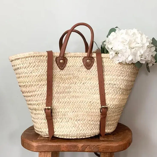 Load image into Gallery viewer, Straw Bag Handmade Leather
